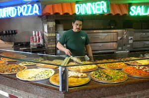 Franks Pizza & Italian Restaurant in Edison